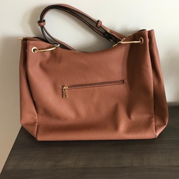 Mellow World Purse - Picture 2 of 4